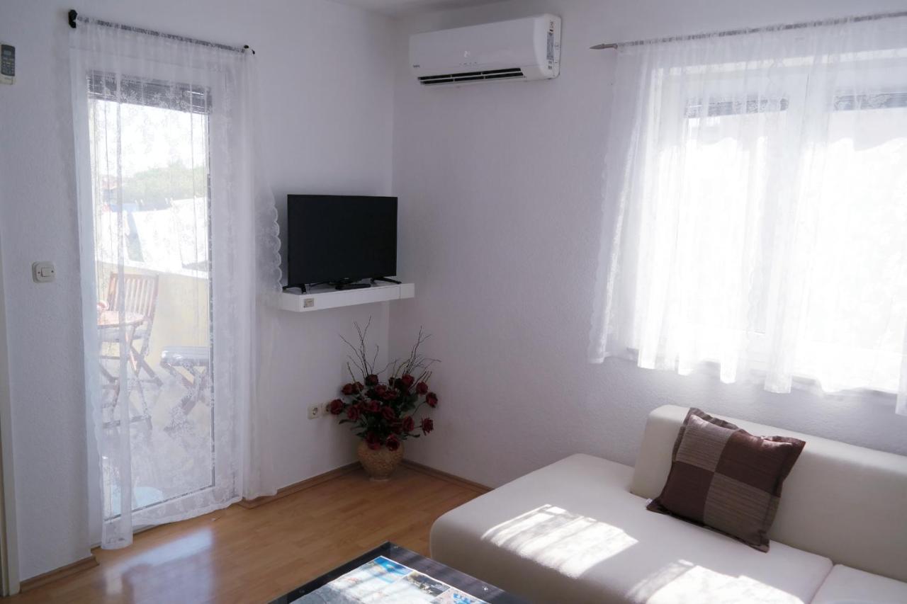 Apartments Gabrijel Vodice Esterno foto